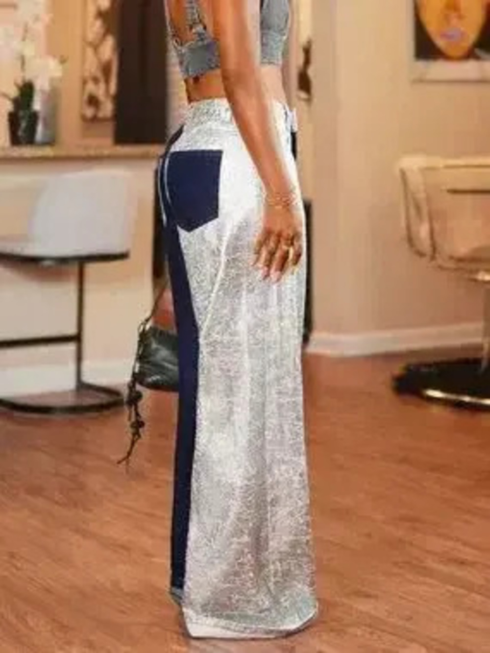 Two-Tone Wide-Leg Jeans - Picture 3 of 5